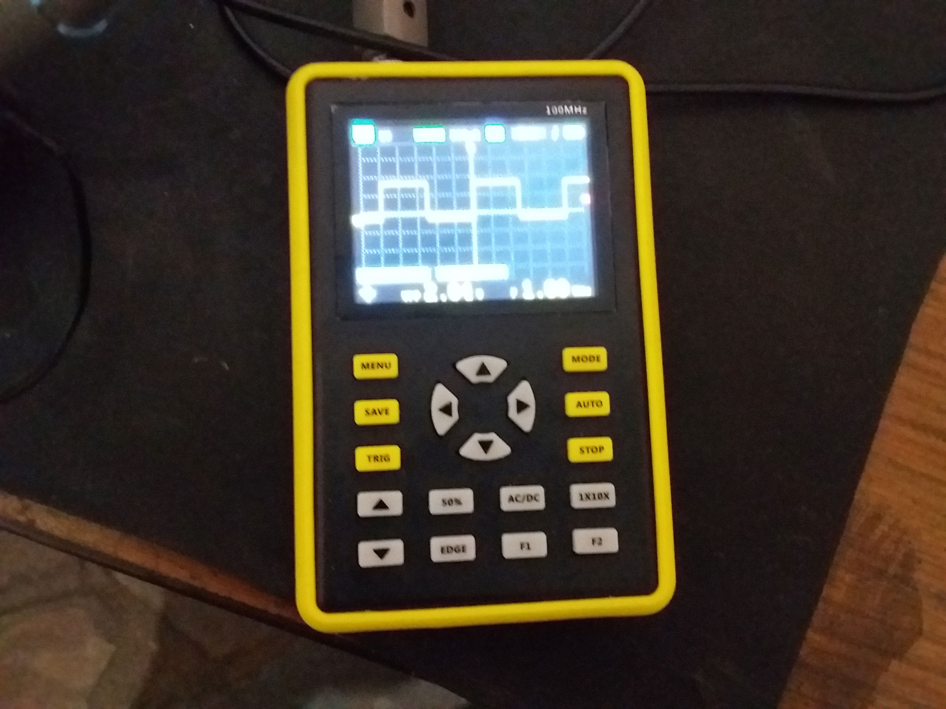 Testing cam sensor with Danui handheld scope